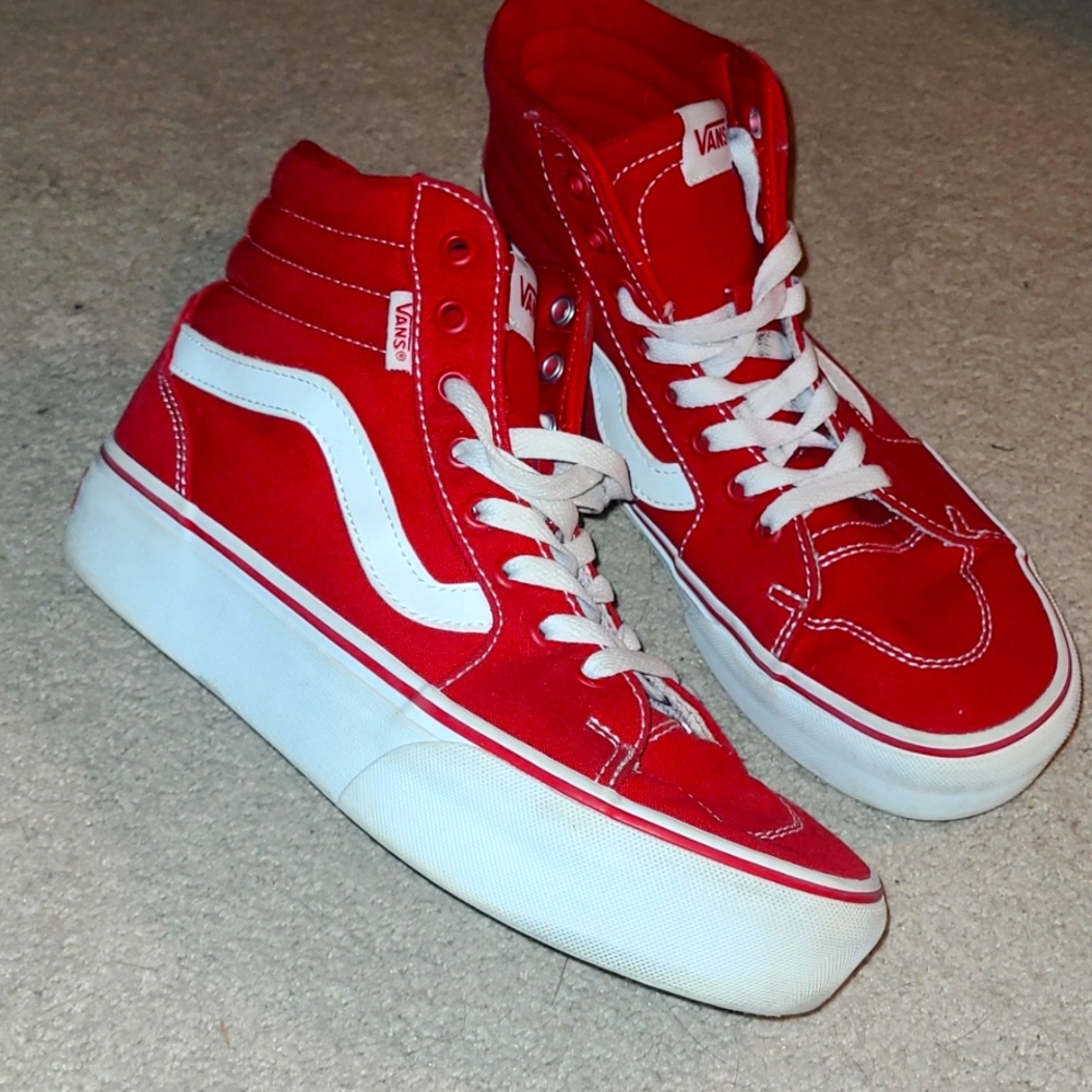 Red vans higtop sneakers womens 8.5